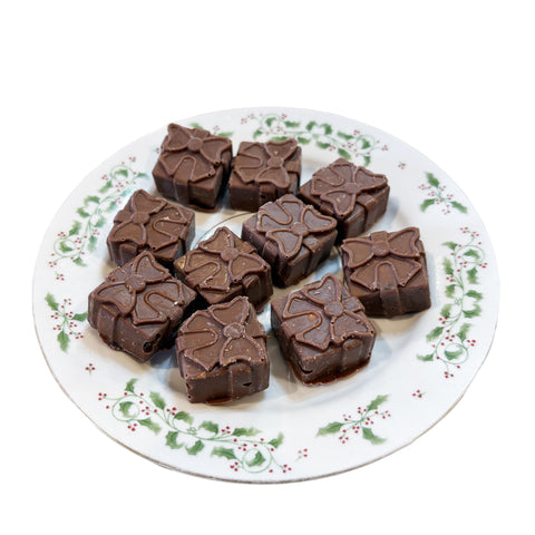 10-PIECE 3 OZ CHOCOLATE GOURMET HOMEMADE SNACK WITH NUTS GIFTBOX SHAPE CHOCOLATE-GIFTBOX