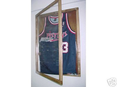 Small Walnut Jersey Display Case 100009