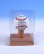Single baseball Oak Display case 100039