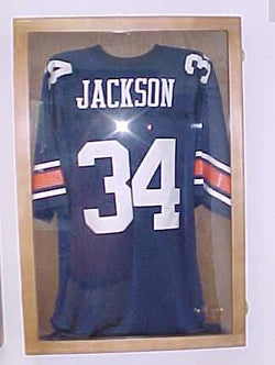 Large Jersey Display case Glossy Walnut P302WJ 100215