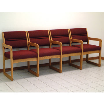 Valley Four Seat Chair w/Center Arms 1040602