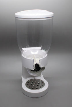 17.5 Ounces Commonly Single Cereal Dispenser 15921
