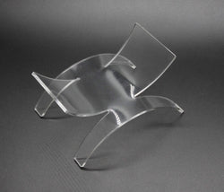 Knife Pen Display Overall Dimensions: 5 W x 2.83 H x 4 D 20039