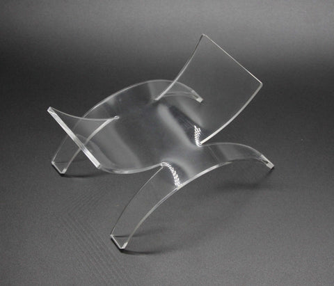 Knife Pen Display Overall Dimensions: 5 W x 2.83 H x 4 D 20039