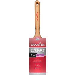 Wooster 4172 2-1/2 Ultra/Pro Soft Flat Sash Nylon Brush-1PK