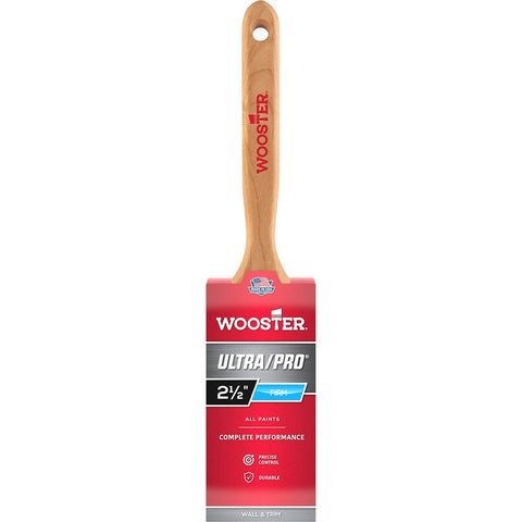 Wooster 4175 2-1/2 Ultra/Pro Firm Flat Sash Paint Brush-1PK LANC-670