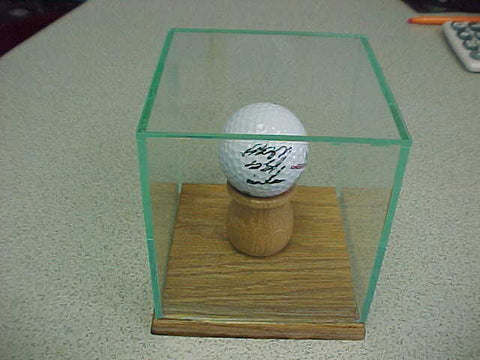 Single Oak Golfball Display case 100131